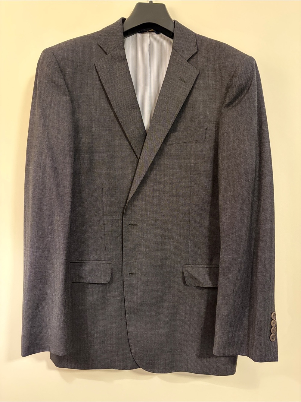 Brooks Brothers Charcoal Explorer Regent suit. 41R - unaltered